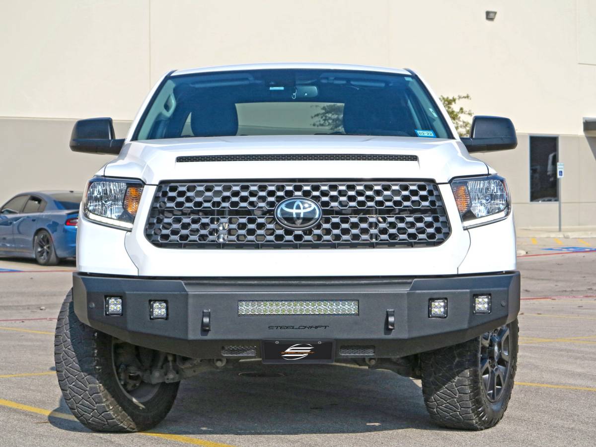 Parachoques delantero Steelcraft Fortis texturizado en negro | Compatible con Toyota Tundra 2007-2021