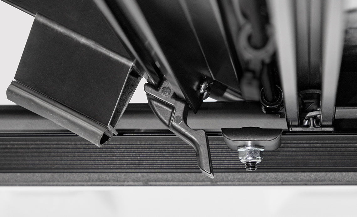 Midwest Aftermarket - Upgrade Your Ride with LOMAX Tonneau Cover for Chevy/GMC Trucks
