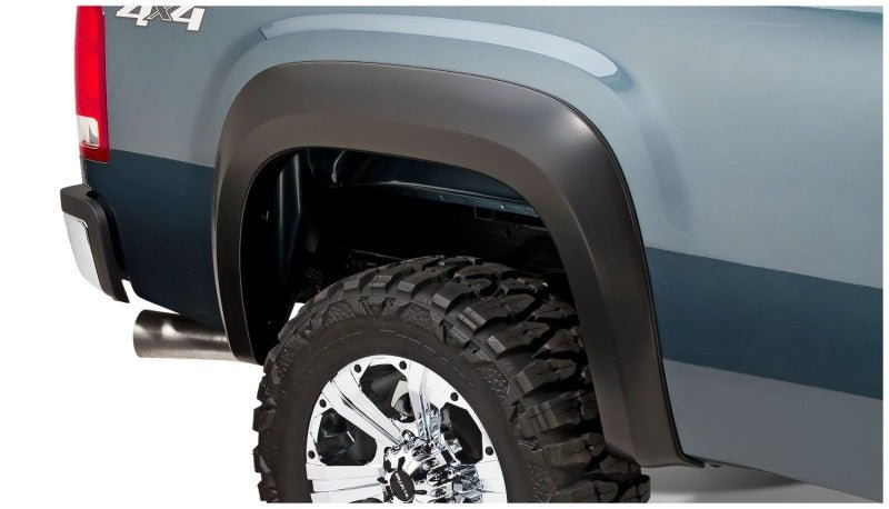 BushwackerBushwacker 07 - 13 GMC Sierra 1500 Fleetside Extend - A - Fender Style Flares 2pc 69.3in Bed - Black