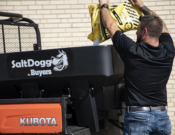 Buyers ProductsBuyers Products SaltDogg® SHPE Electric Poly Hopper Spreader with Auger Model SHPE0750