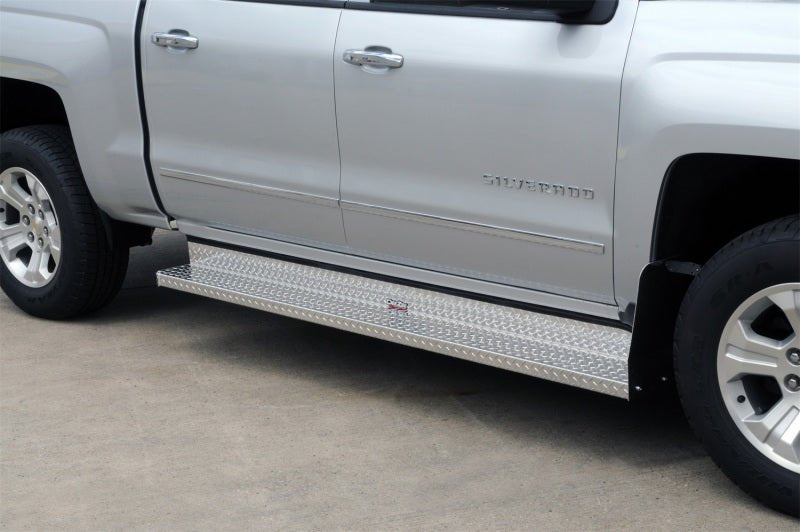 Dee ZeeDeezee 99 - 2010 Ford SuperDuty Running Board Cab Section Brite - Tread Aluminum