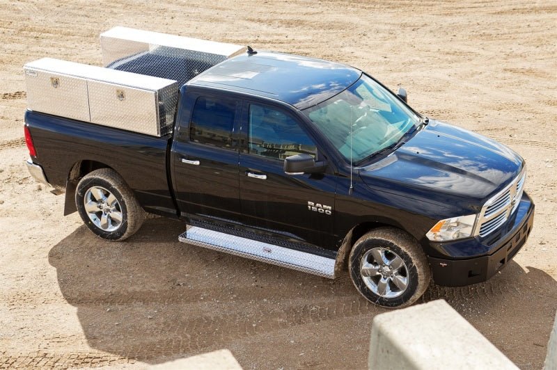 Dee ZeeDeezee 99 - 2010 Ford SuperDuty Running Board Cab Section Brite - Tread Aluminum