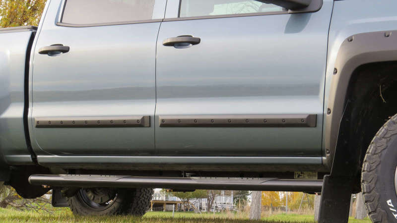 EGREGR Crew Cab Front 41.5in Rear 38in Bolt - On Look Body Side Moldings (991674)