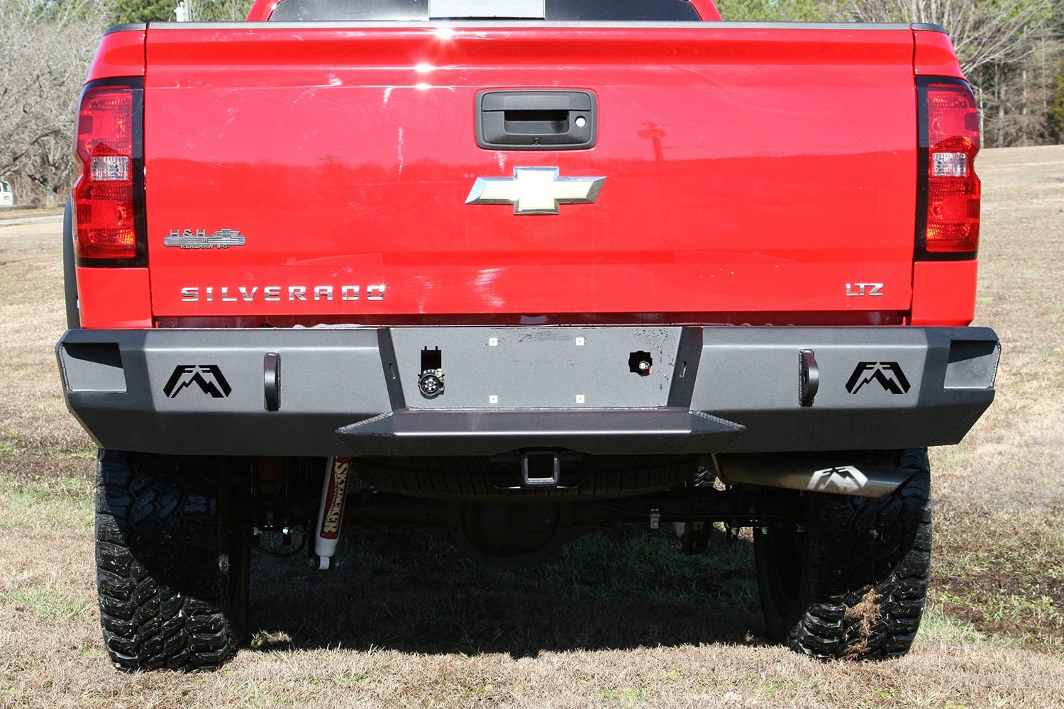 Fab FoursFab Fours CS14 - W3150 - B Heavy Duty Rear Bumper Fits Sierra 1500 Silverado 1500