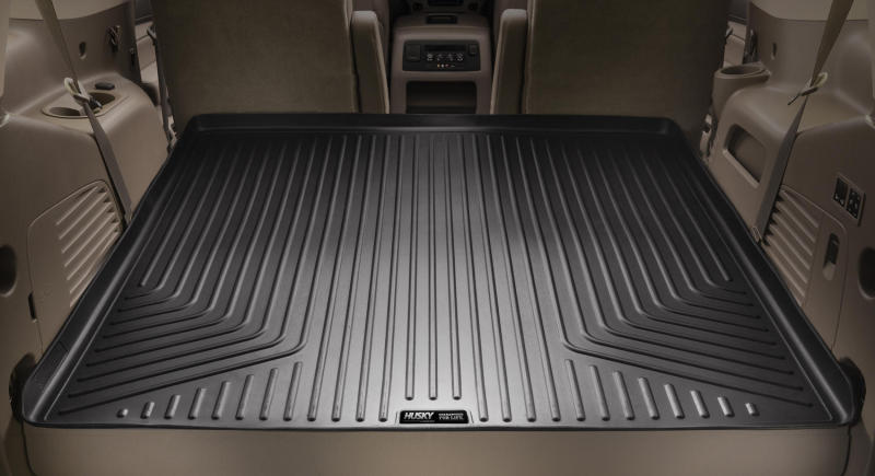 Husky LinersHusky Liners 13 - 16 Lexus LX570 / 13 - 16 Toyota Land Cruiser Weaterbeater Black Cargo/Trunk Liner
