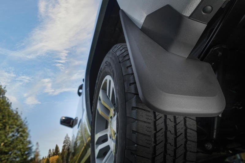 Husky LinersHusky Liners 07 - 12 GMC Yukon/Cadillac Escalade ESV Custom - Molded Rear Mud Guards