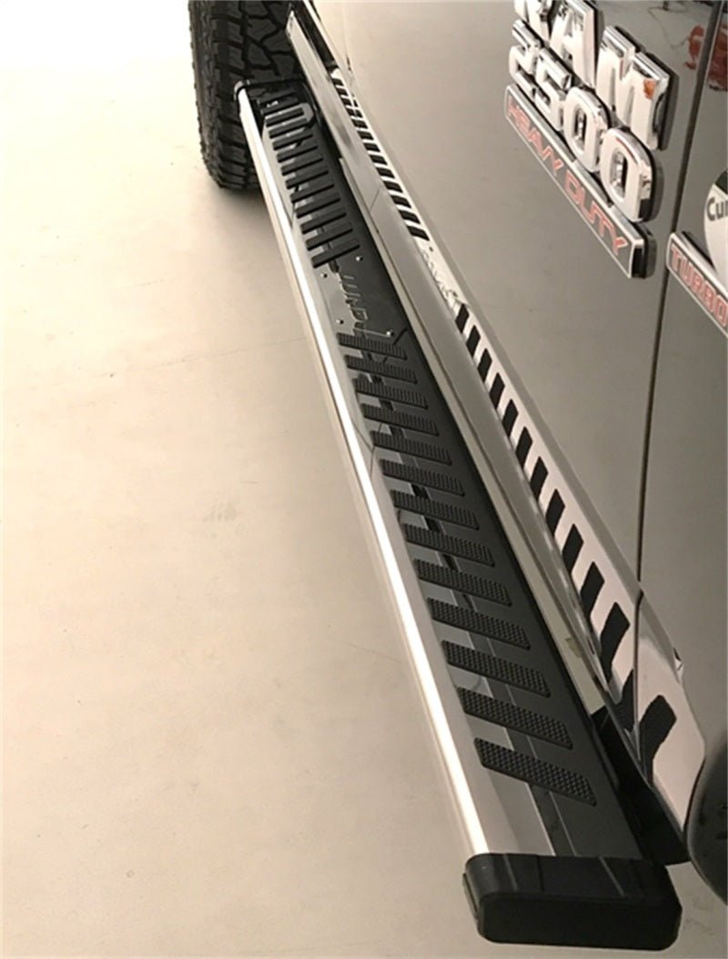 LUNDLund 09 - 17 Dodge Ram 1500 Crew Cab Summit Ridge 2.0 Running Boards - Stainless