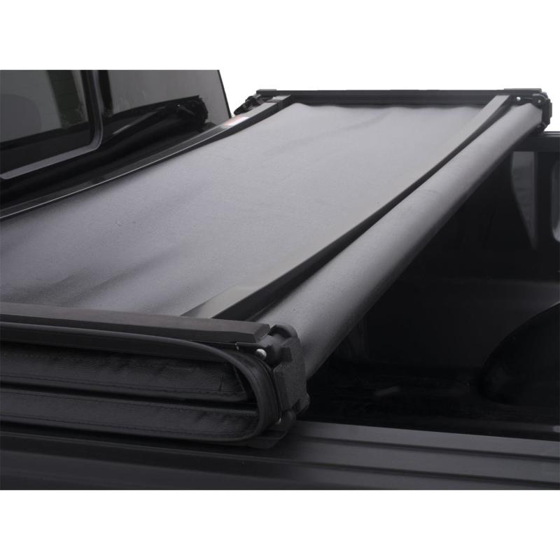 LUNDLund 19 - 23 Ford Ranger (6ft Bed) Genesis Tri - Fold Tonneau Cover - Black