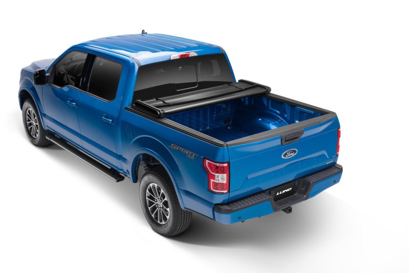 LUNDLund 19 - 23 Ford Ranger (6ft Bed) Genesis Tri - Fold Tonneau Cover - Black