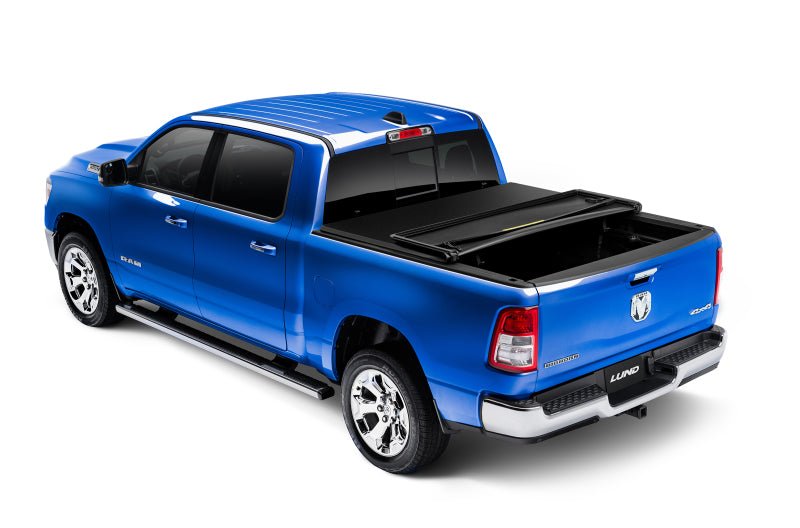 LUNDLund 19 - 23 RAM 1500 (5.5ft Bed w/o RamBox Cargo Mgmt) Genesis Tri - Fold Tonneau Cover - Black