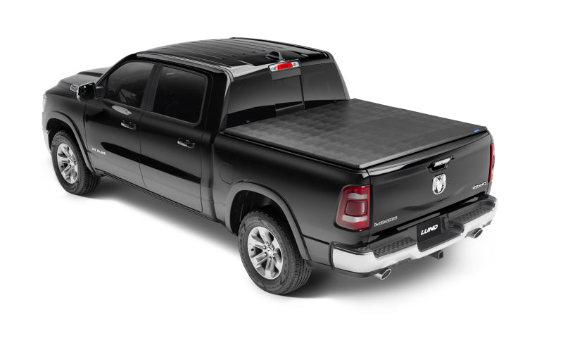 LUNDLund 19 - 23 RAM 1500 (5.5ft Bed w/o RamBox Cargo Mgmt) Genesis Tri - Fold Tonneau Cover - Black