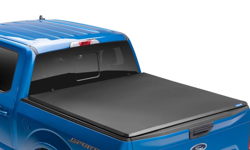 LUNDLund 2023 Chevey Colorado 2023 GMC Canyon (5ft. Bed) Genesis Tri - Fold Tonneau Cover Black