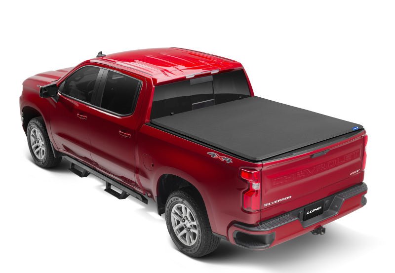 LUNDLund 14 - 17 Chevy Silverado 1500 (5.5ft. Bed) Genesis Elite Tri - Fold Tonneau Cover - Black