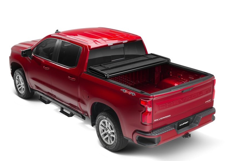 LUNDLund 88 - 99 Chevy C1500 Fleetside (6.6ft. Bed) Hard Fold Tonneau Cover - Black