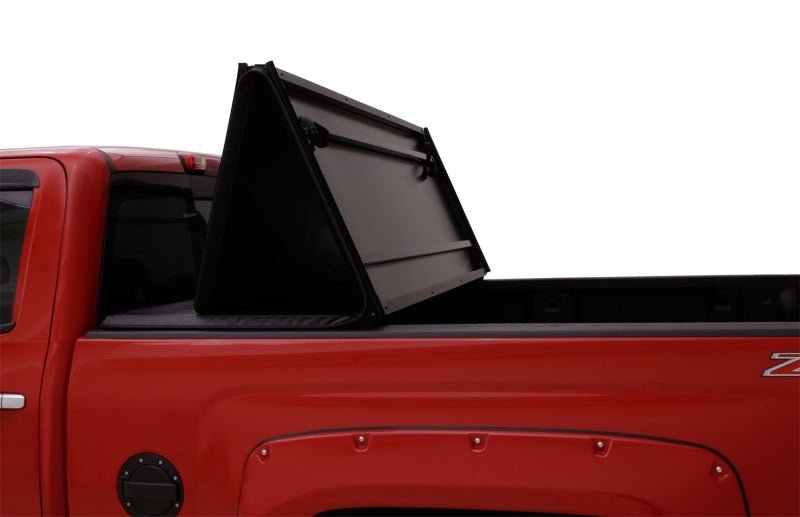 LUNDLund 15 - 17 Chevy Colorado Fleetside (5ft. Bed) Hard Fold Tonneau Cover - Black