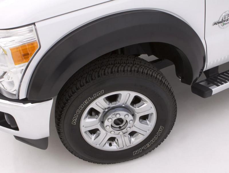 LUNDLund 07 - 13 Chevy Silverado 1500 Ex - Extrawide Smooth Elite Series Fender Flares - Black (4 Pc.)