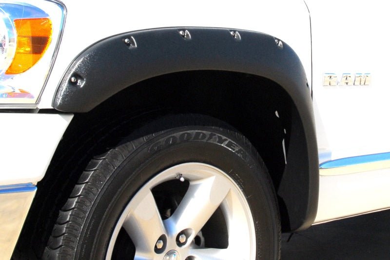 LUNDLund 02 - 08 Dodge Ram 1500 RX - Rivet Style Textured Elite Series Fender Flares - Black (4 Pc.)