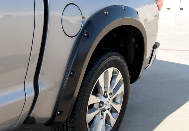 LUNDLund 07 - 13 Toyota Tundra RX - Rivet Style Smooth Elite Series Fender Flares - Black (4 Pc.)