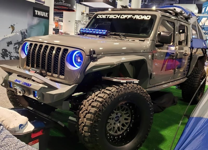 ORACLE LightingOracle Oculus Bi - LED Projector Headlights for Jeep JL/Gladiator JT - ColorSHIFT 2