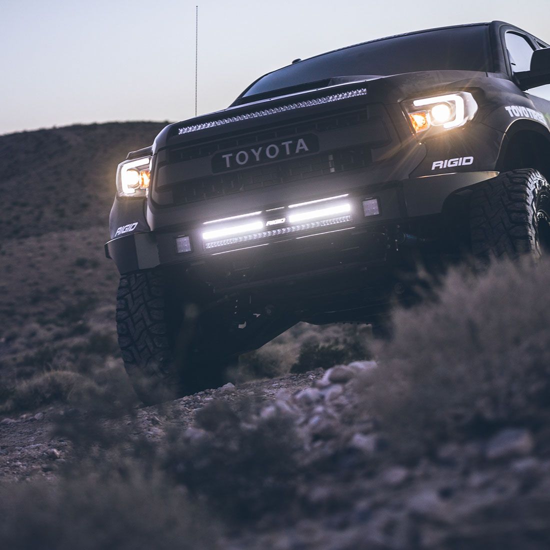 Rigid Industries20 Inch Dual Function SAE Auxilary High Beam Driving Lights SR - Series Pro RIGID Industries