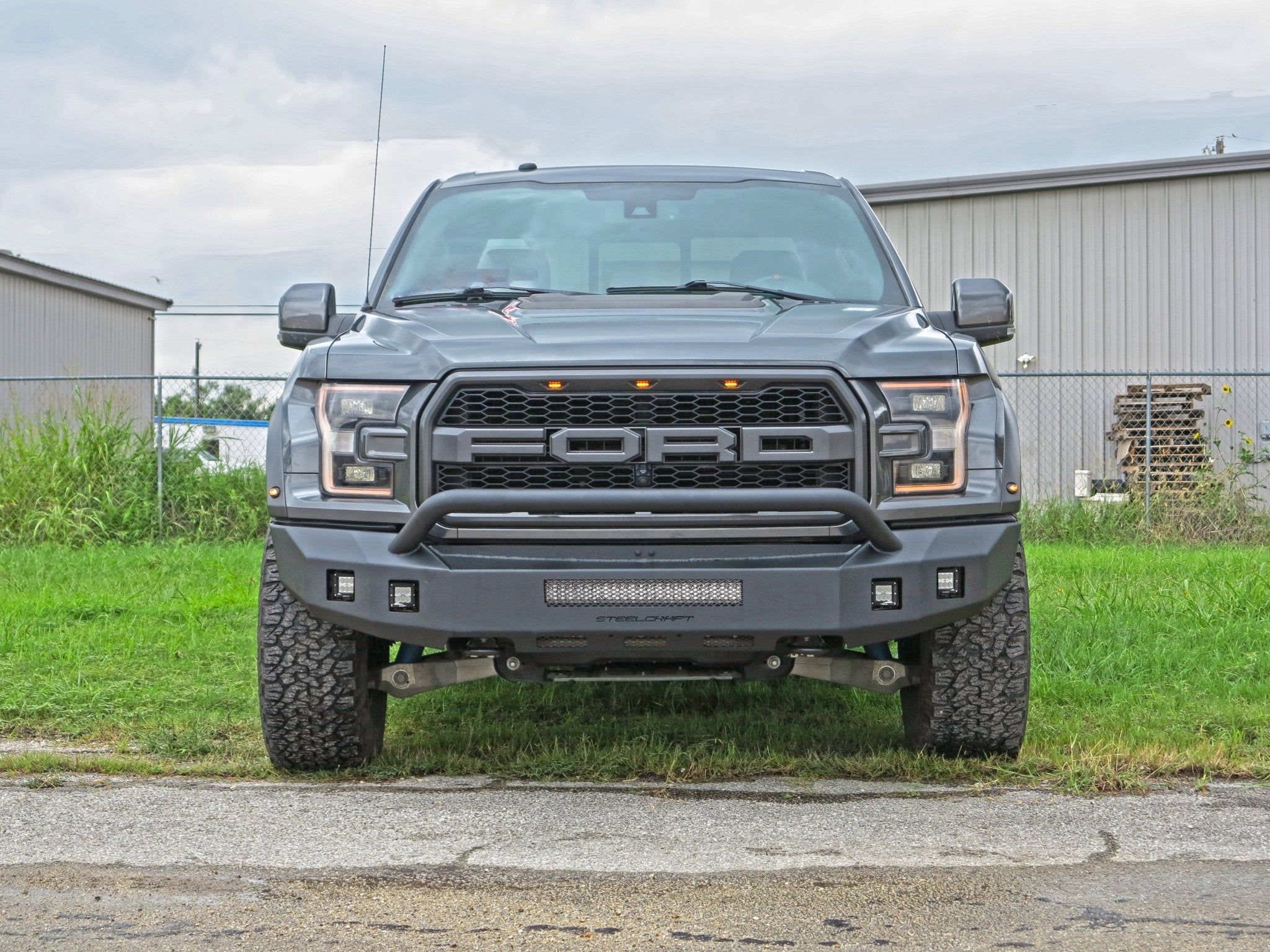 SteelcraftSteelcraft Fortis Front Bumper | 71 - 11425HP